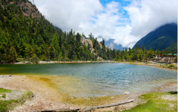 Green Lake in Manang: A Hidden Gem on the Annapurna Circuit