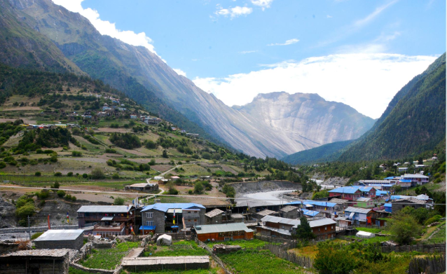 Pisang Village: A Jewel of the Annapurna Circuit