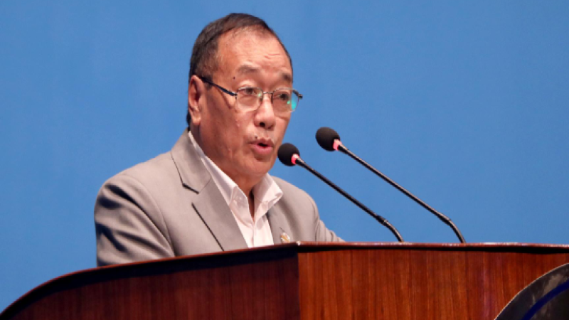 Tourism Minister Emphasizes the Importance of Preserving National Carrier’s Dignity