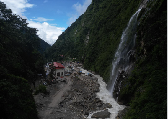 Chhaily Waterfall: A Hidden Gem in Annapurna’s Narchyang