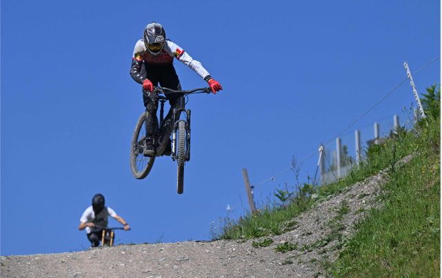 Mountain Biking Gains Momentum in Alpine Resorts Amid Climate Shift