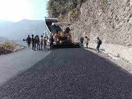 Landslides Block Kanti Lokpath Highway, Disrupting Tourism in Hetauda