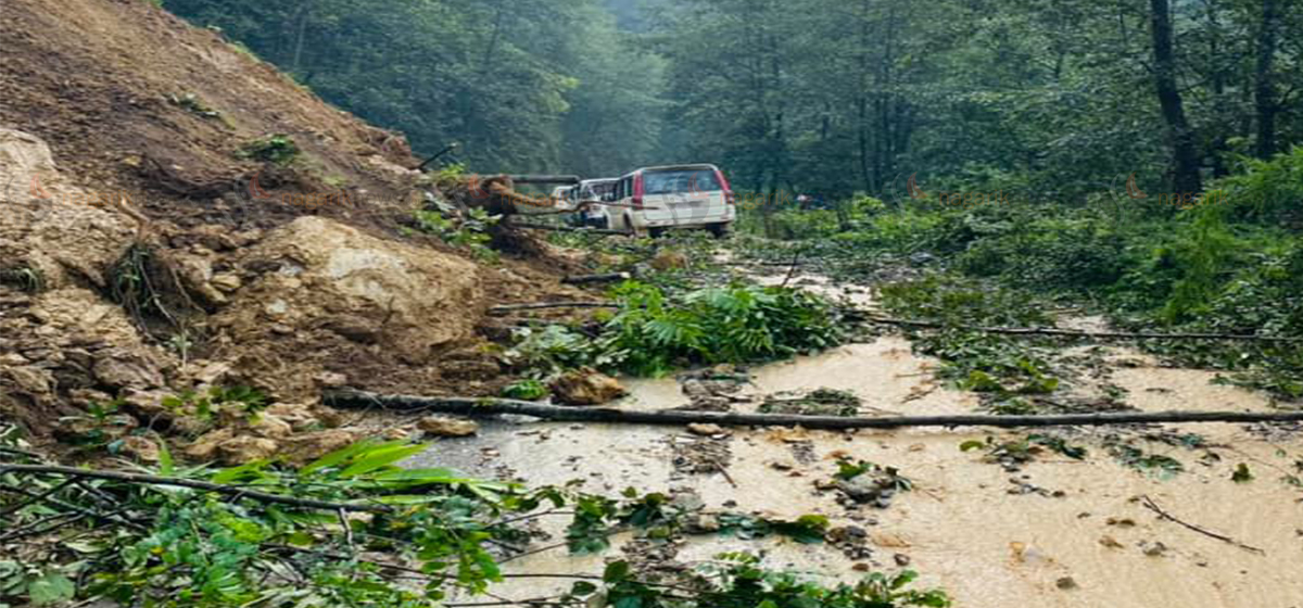 Landslides Block Sanfe-Martadi Highway, Disrupting Tourism and Travel
