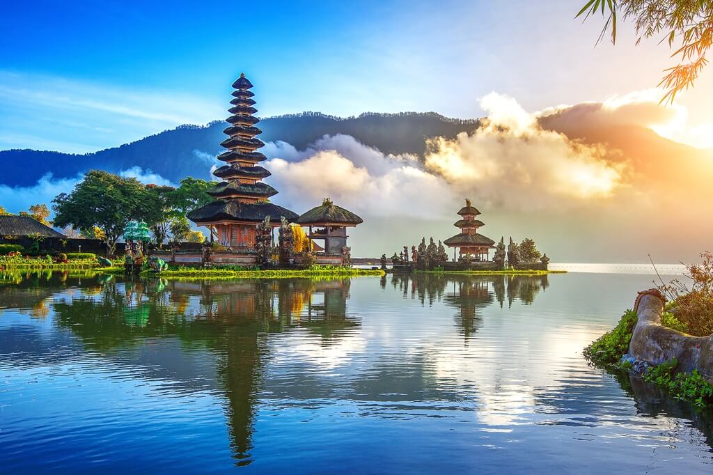 Indonesia’s Tourism Sector Eyes Revival Amidst Global Challenges