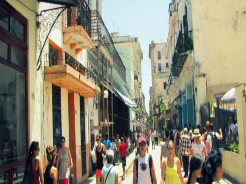 APAC Tourism Recovery Expected in 2024, Faces Challenges Amid Global Economic Uncertainty
