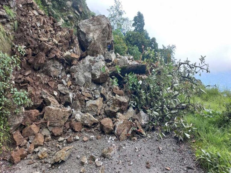 Landslides Disrupt Transportation on Beni-Jomsom Road Linking Mustang to National Highway