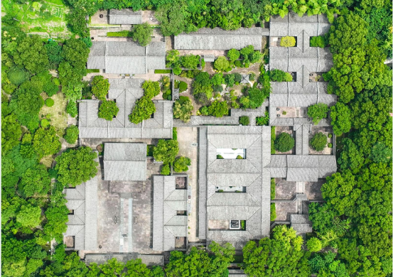 Historic Cicheng County in Ningbo City, China, Gains Tourism Momentum