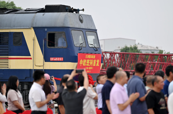 Inaugural China-Europe Freight Train Route Commences from Tianjin International Land Port