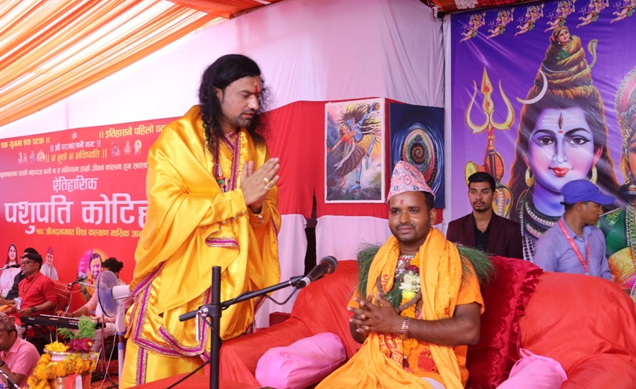 Acharya Krishna Damai Delivers Sermon at Kotihom Mahayagya in Pashupati Area