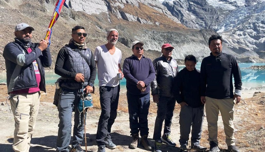 Honoring a Legacy: Mathias Herzog Retraces Father Maurice Herzog’s Historic Path to Annapurna Base Camp