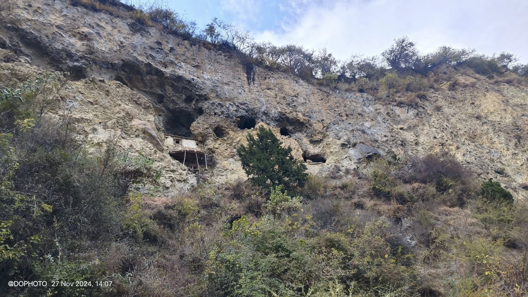 Historical Ghowa Cave Trail in Mustang Undergoes Maintenance for Tourism Promotion