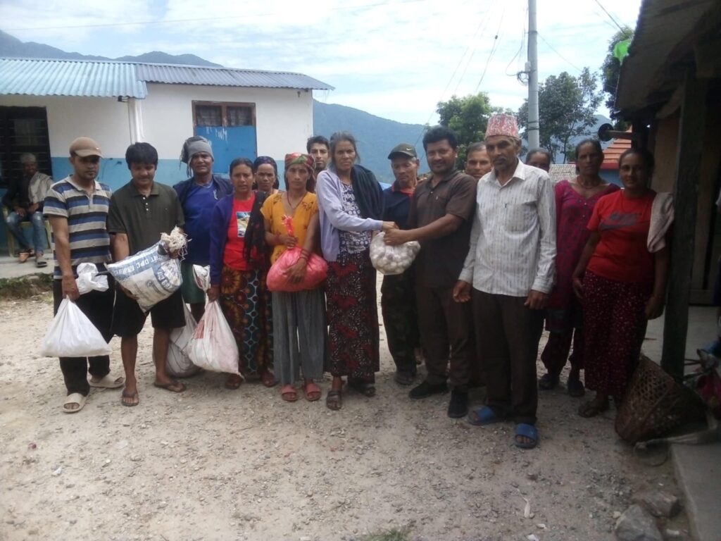 Promotion of Garlic Farming and Agricultural Material Distribution in Taprang