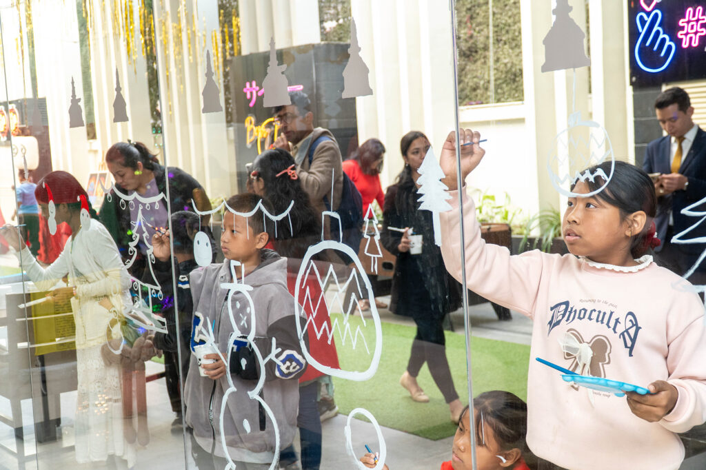 Fairfield by Marriott Kathmandu Celebrates Christmas with Artbeat: A Heartwarming Initiative of Kindness and Community