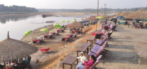 Sauraha Tourism Soars as Visitors Return in Growing Numbers