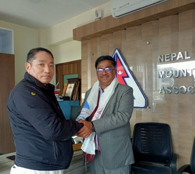 Hon’ble Raj Kishore Yadav Pays Courtesy Visit to Nepal Mountaineering Association