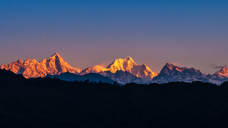 Spring 2025 Kanchenjunga Expedition Concludes with Remarkable Summit Success