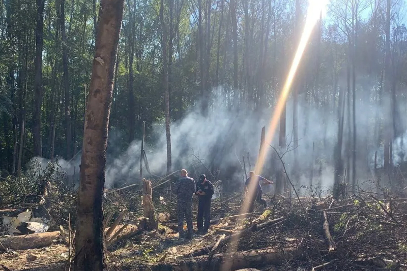 Tragic Loss: Two Pilots Killed in Moscow Plane Crash