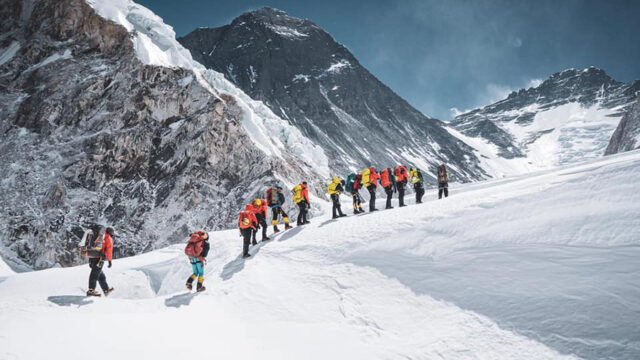 Nepal to Ban Direct Everest Ascent Without High-Altitude Experience Under New Tourism Bill