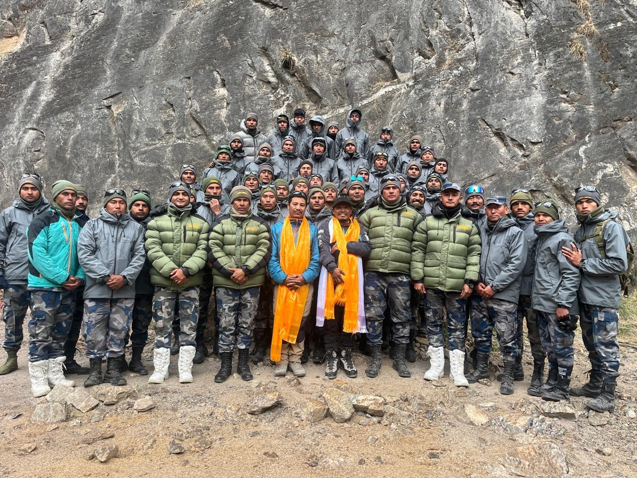 Mountaineering Rescue Training For Armed Police In Manang