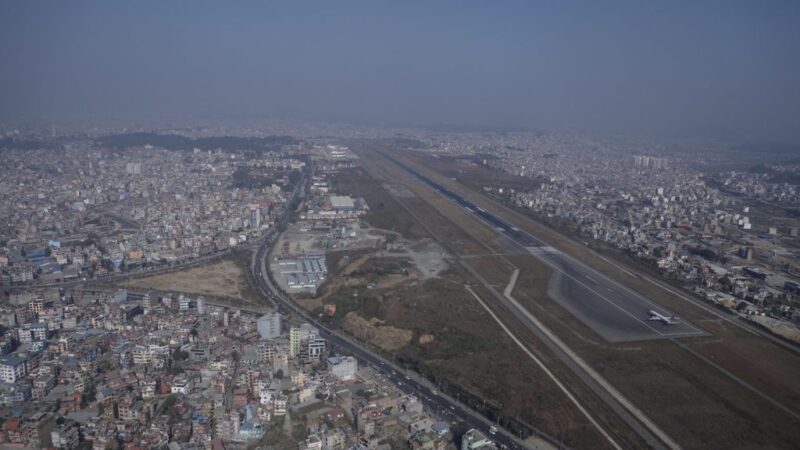 Five Mountain Flights Affected! Low Visibility Forces Emergency Diversions