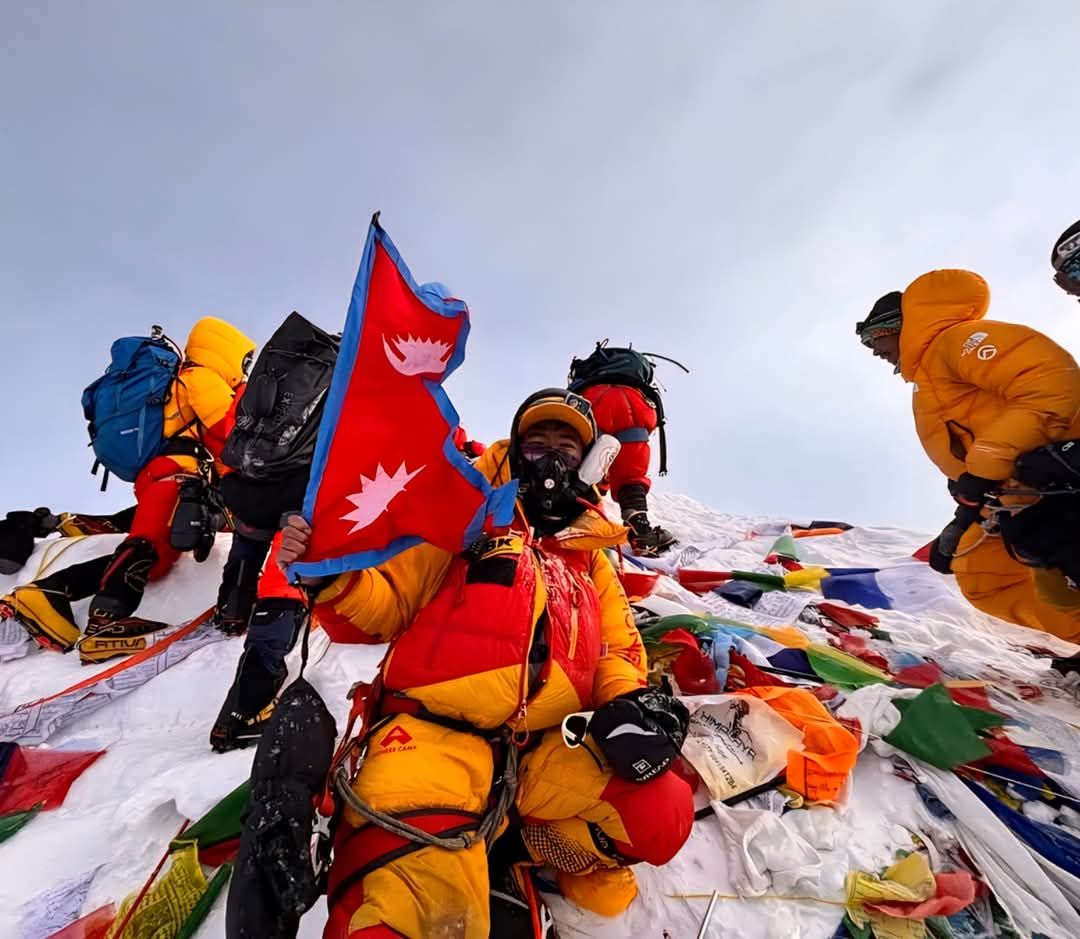Tashi Gyalzen Sherpa Makes Jaw-Dropping Everest Record – 4 Ascents in 15 Days