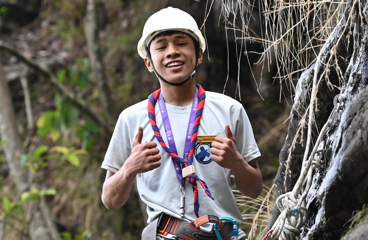 Success Lama Wins Sokla Rock Climbing Competition