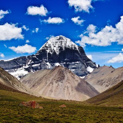 First Batch of Kailash Mansarovar Pilgrims Returns to Nepal via Tatopani After Friendship Bridge Collapse
