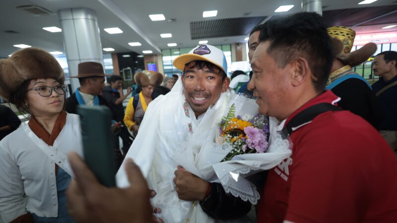 Tashi Gyalzen Sherpa’s Daring Everest Record: 4 Summits in 15 Days