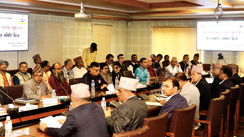 Ministers Call for Nationwide Practice of Yoga to Promote Healthy Living