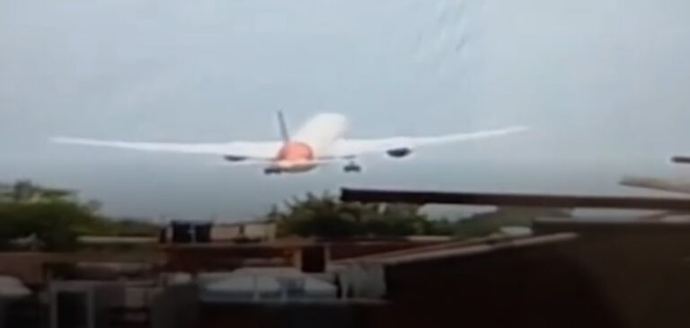 Fuel-Efficient Boeing 787 Dreamliner Crashes in India: A Setback for an Icon of Long-Haul Aviation
