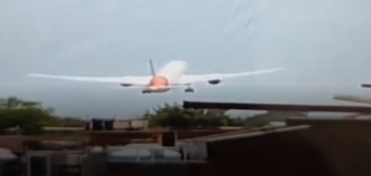 Fuel-Efficient Boeing 787 Dreamliner Crashes in India: A Setback for an Icon of Long-Haul Aviation