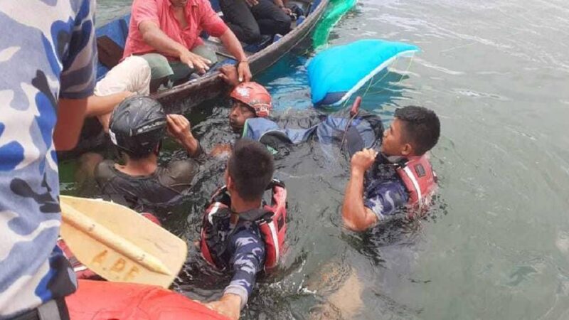 Four Rescued in Daring Operation After Paragliding Mishap at Phewa Lake