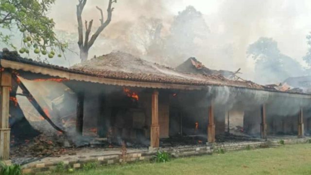 Massive Fire Breaks Out at Bagaincha Adventure Resort in Nawalpur’s Harkapur