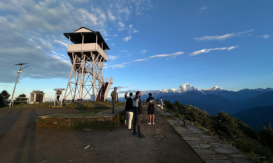 Ghodepani-Poonhill Persists: Over 30,000 Tourists Brave Tough Roads to Visit Iconic Destination