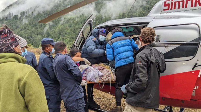 Tourist Injured by Falling Rock on Manaslu Trek Rescued by Helicopter