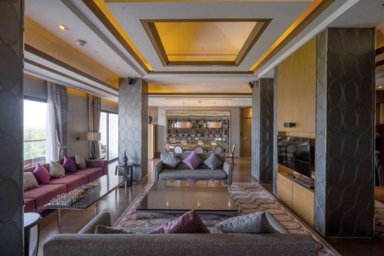 Hilton Expands Bangkok Portfolio with New Golf Resort & Spa
