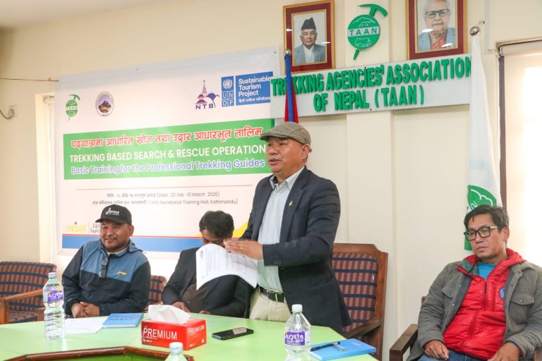 Training Launched to Strengthen Mountain Safety and Rescue Among Trekking Guides