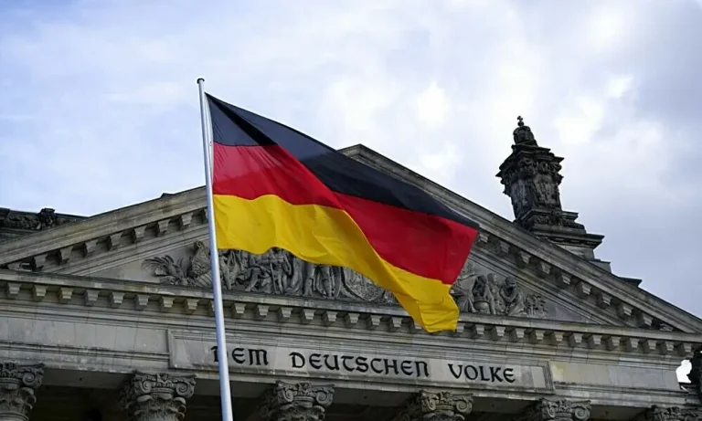 Germany Mobilizes Evacuation Flights for Tourists Stranded in the Middle East