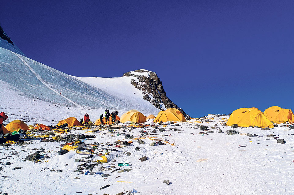 everest
Climbing Permits