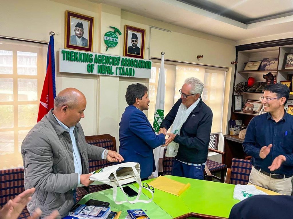 Everest’s Three Faces Unveiled in New Guide Book and Map - Tourism Info ...