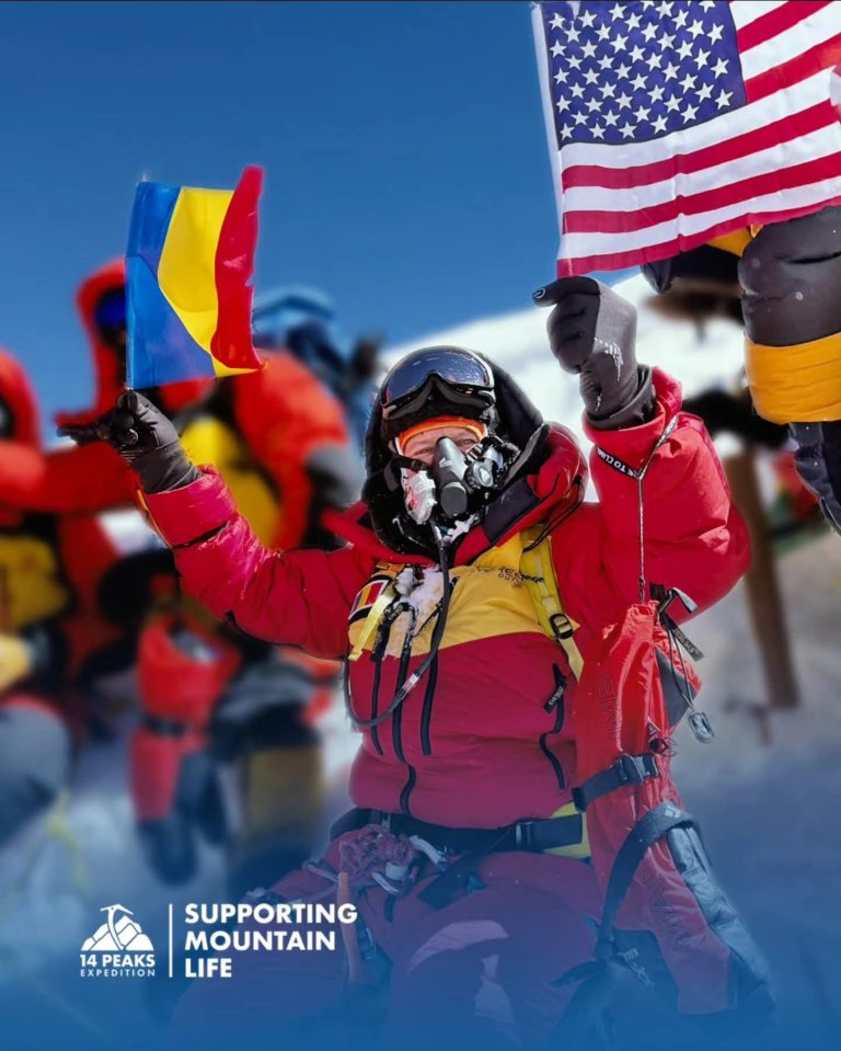 75-Year-Old American Climber Completes Seven Summits After Historic Everest Ascent