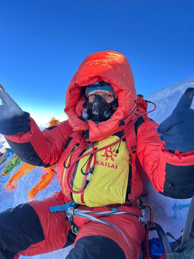 Preeti Rateria Agrawal Becomes First Marwari Woman to Climb Everest