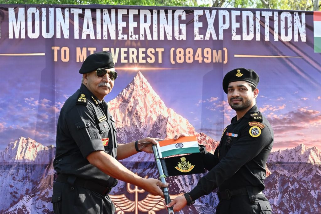 India’s Elite NSG “Black Cats” Successfully Summitted Everest in Just 20 Days
