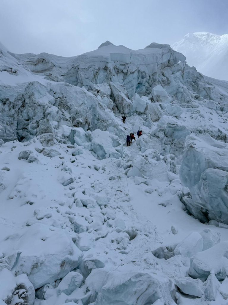 Nepali Climber Bijay Ghimire Dies in Khumbu Icefall on Everest Route