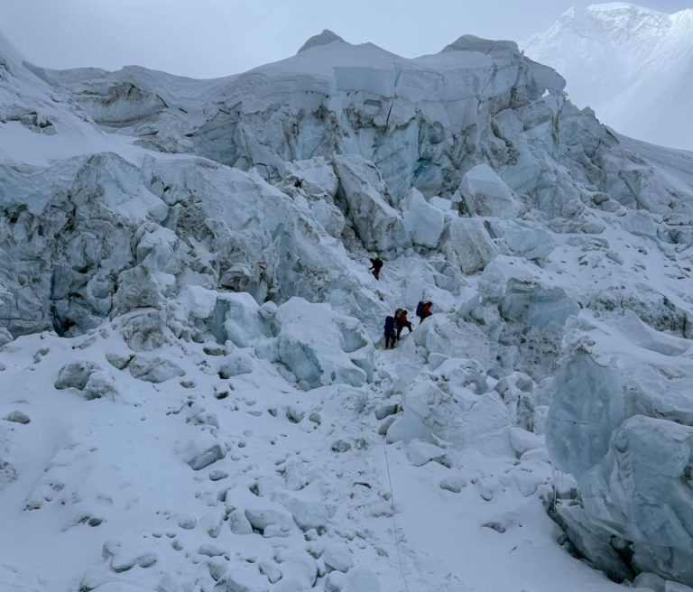 Nepali Climber Bijay Ghimire Dies in Khumbu Icefall on Everest Route