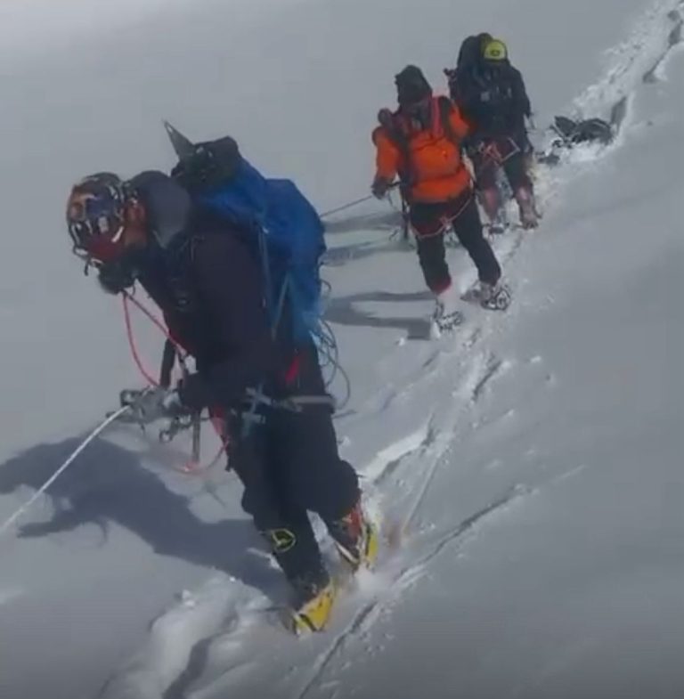 Rescue Team Recovers Body of Czech Climber from Mt Makalu