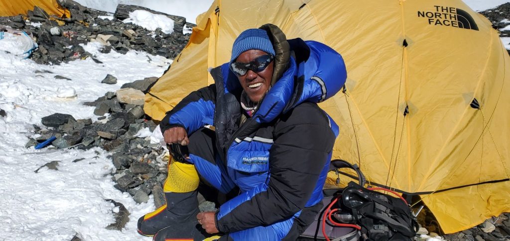 Pasang Dawa Sherpa Climbs Everest for 30th Time, Joins Elite Record-Holders