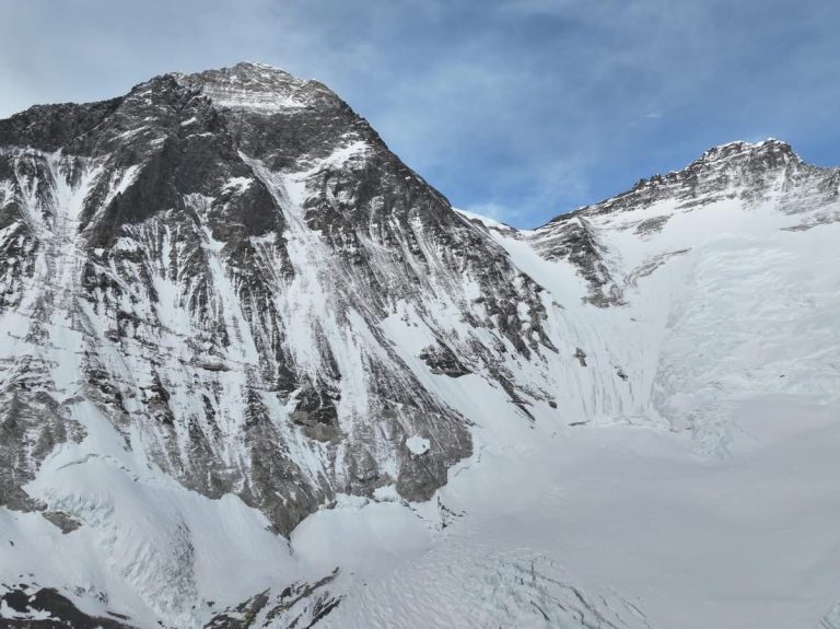 Camp III Route Opened on Everest and Lhotse as Teams Push Toward Camp IV