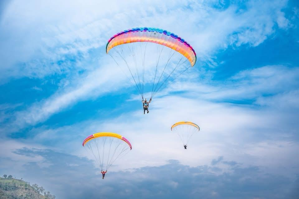 Paragliding