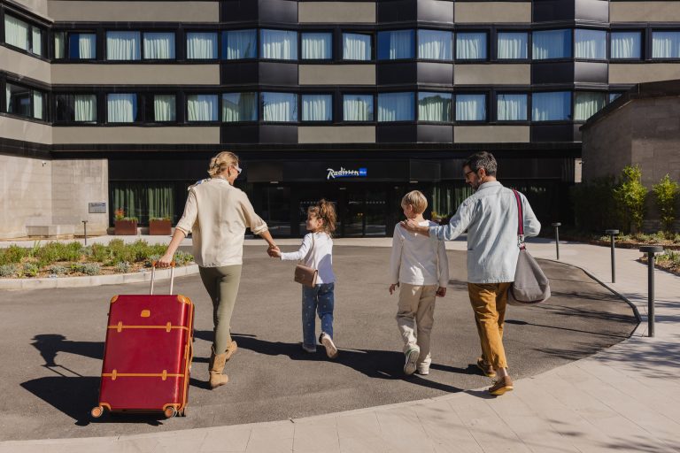 Radisson Hotel Group Launches AI-Powered Real-Time Price Matching System to Transform Direct Hotel Booking Experience